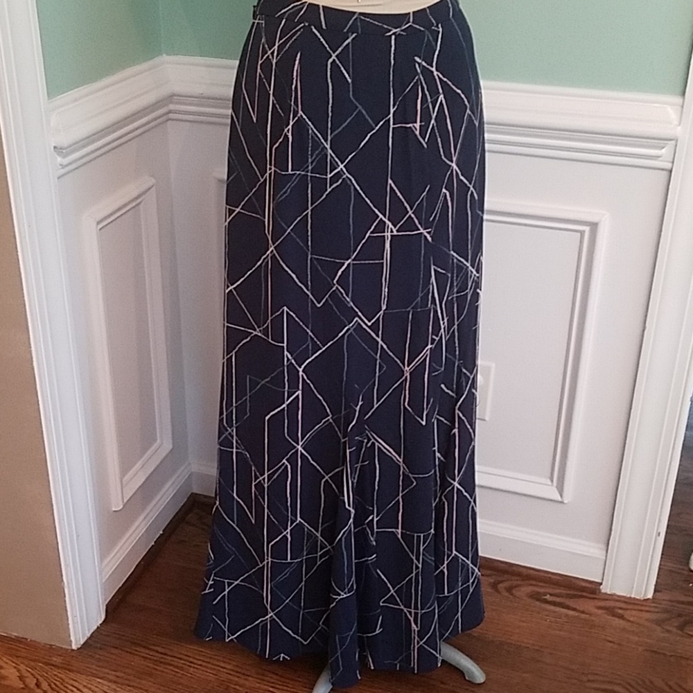NWOT Banana Republic Maxi Skirt